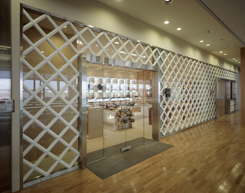 Louis Vuitton Narita Airport T1 store, Japan